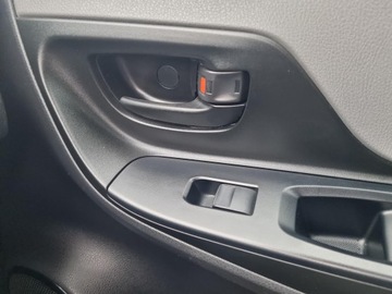 Toyota Yaris III Hatchback 5d Facelifting 2017 1.5 Hybrid 100KM 2020 Toyota Yaris Hybrid 100 Active III (2011-2019) Toy, zdjęcie 23