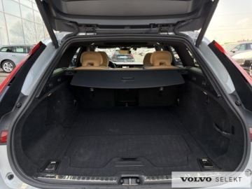 Volvo V90 II Plug-In Facelifting 2.0 T8 Plug-In Hybrid 455KM 2025 Volvo V90 V90 T8 AWD Plug-In Hybrid Ultra Dark aut, zdjęcie 30