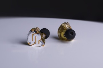 Фурнитура KZ ZS10 PRO 2DD+8BA гибрид + БЕСПЛАТНО