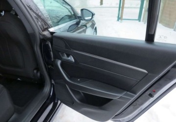 Peugeot 508 II 2019 Peugeot 508 Peugeot 508 BlueHDi 160 EAT8 Allure Business-Paket 2.0 Diesel, zdjęcie 19