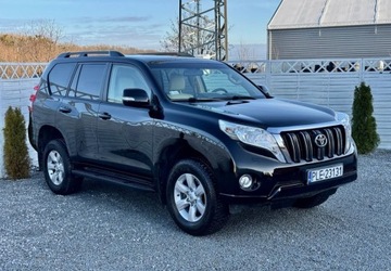 Toyota Land Cruiser VI MPV Faceliting 2.8 D-4D 177KM 2016 Toyota Land Cruiser Toyota Land Cruiser LC 2.8 D-4D Premium 2.8 Diesel, zdjęcie 3