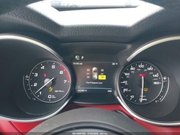 Alfa Romeo Stelvio SUV Facelifting 2.0 Turbo 280KM 2021 Alfa Romeo Stelvio 2021 280HP 2.0 Benzyna 280KM, zdjęcie 4