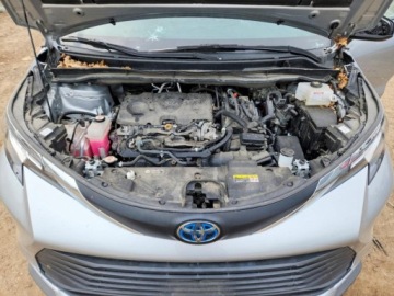 Toyota Sienna III 2021 Toyota Sienna LE 2021 2.5 Hybryda Plug-in 245KM, zdjęcie 6
