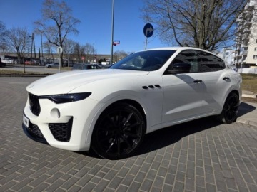 Maserati Levante 3.0 V6 GDI 350KM 2023 MASERATI LEVANTE GT Ultima V6 3.0l 350KM (Ferrari F160 Przebieg:16,151km, zdjęcie 2