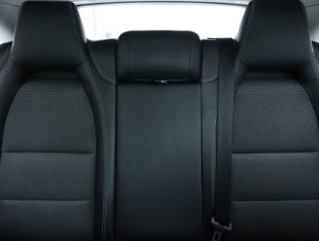 Mercedes CLA C117 Shooting Brake 2.0 250 211KM 2015 Mercedes CLA 250 4MATIC, Salon Polska, Serwis ASO, zdjęcie 9