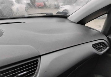 Opel Corsa E Hatchback 3d 1.4 Twinport 90KM 2018 Opel Corsa 2018r, SALON POLSKA. Uszkodzony. Poobijany. Jezdzi. 1.4 90KM, zdjęcie 13