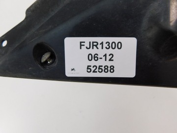 Yamaha FJR 1300 06-12 Правое заполнение