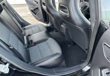 Mercedes CLA C117 Coupe 1.6 180 122KM 2014 Mercedes-Benz CLA Mercedes-Benz CLA 180 Urban 1.6 Benzyna 122KM, zdjęcie 20