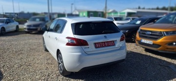 Peugeot 308 II Hatchback 5d 1.6 THP 125KM 2014 Peugeot 308 Ledy xsenon navi panorama biała, zdjęcie 5