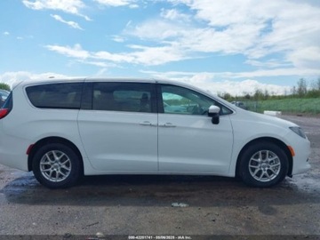 Chrysler Voyager V 2022 Chrysler Voyager 2022 Chrysler Voyager LX FWD 3.6 Benzyna 287KM, zdjęcie 5