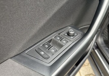 Volkswagen T-Roc I SUV 1.5 TSI ACT 150KM 2021 Volkswagen T-Roc 1.5 Benzyna 150KM, zdjęcie 19