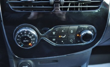 Renault Clio IV Grandtour  1.2 16V 74KM 2014 Renault Clio Benzyna Klimatyzacja Grzane fotele Tempomat 1.1 Benzyna 73KM, zdjęcie 29