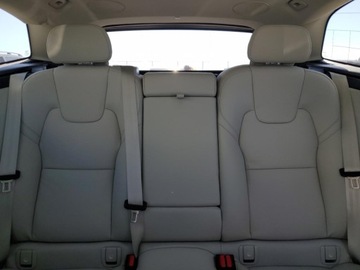 Volvo XC60 II 2024 Volvo XC 60 Plus 2024 2.0l 2.0 Hybryda 247KM, zdjęcie 10
