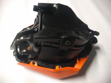 KTM Duke 125 21р, передний фонарь, передний фонарь, полная рама