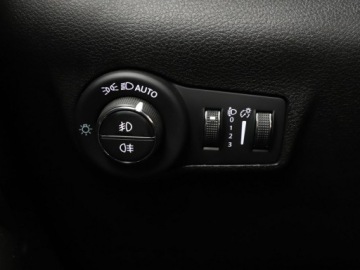 Jeep Compass II SUV Facelifting 1.3 GSE T4 150KM 2021 Jeep Compass automat skóra navi kamera360 grzane, zdjęcie 32
