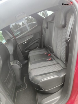 Peugeot 3008 II Plug-In Hybrid Facelifting 1.6 HYBRID 225KM 2021 Peugeot 3008 1.6 HYBRID 225 KM Automat Wersja Road Trip FVAT 23 1.6 225KM, zdjęcie 8