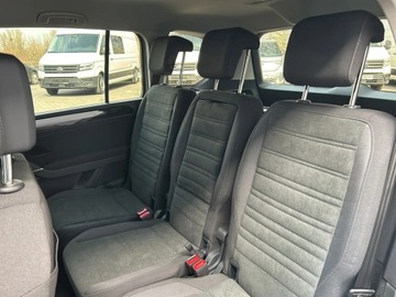 Volkswagen Touran III 1.5 TSI EVO 150KM 2025 Volkswagen Touran Highline 1.5 TSI DSG, zdjęcie 6