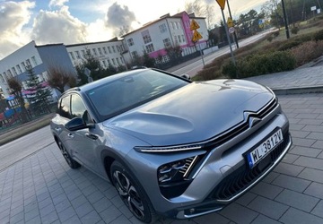 Citroen C5 III 2022 Citroen C5X Citroen C5X 1.6 Hybryda Plug-in 225KM