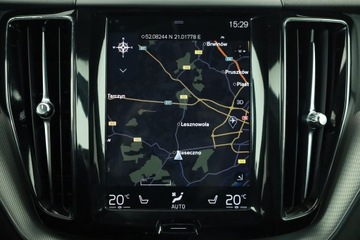 Volvo XC60 II Crossover D5 235KM 2017 Volvo XC60 D5 AWD, Salon Polska, Serwis ASO, zdjęcie 18