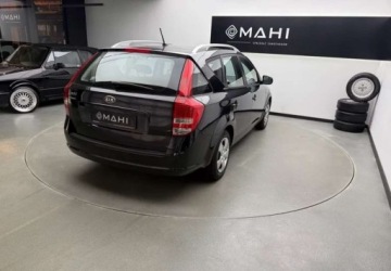 Kia Ceed I SW 1.4 109KM 2009 Kia Ceed Kia Ceed Ceex27d 1.4 Comfort 1.4 Benzyna 109KM, zdjęcie 9