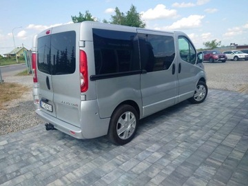 Opel Vivaro A Combi L1 2.0 CDTI 115KM 2013 Opel Vivaro Opel Vivaro 2.0 CDTI L1H1 Design Edition 2.0 Diesel 114KM, zdjęcie 5