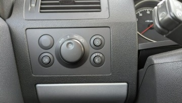 Opel Zafira B 1.6 Twinport ecoFLEX 115KM 2011 Opel Zafira 1.6i 116PS OPŁACONY Bezwypadkowy, zdjęcie 26