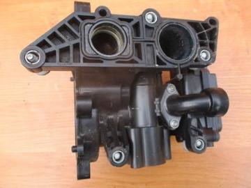 VW 1.8 2.0 TFSI КОРПУС ТЕРМОСТАТА 06L121111H электроника без разъема