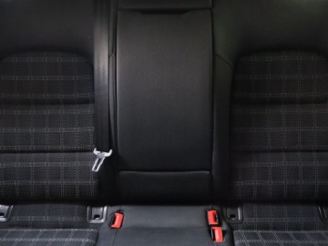 Audi A4 B8 Avant 1.8 TFSI 120KM 2010 Audi A4 1.8 TFSI, Xenon, Klima, Klimatronic, zdjęcie 9