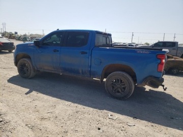 Chevrolet Silverado II 2022 Chevrolet Silverado K1500 LT TRAIL BOSS 2022, od ubezpieczalni 5.3 Benzyna, zdjęcie 3