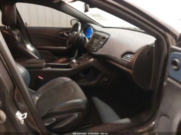 Chrysler 2015 Chrysler 200 S 2015 3.6l 3.6 Benzyna 295KM, zdjęcie 9