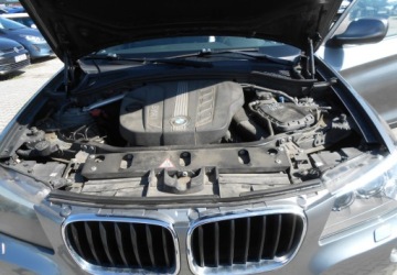 BMW X3 F25 SUV 2.0 20d 184KM 2011 BMW X3 BMW X3 I (F25) 2.0 DIESEL 184 KM X DRIVE 2.0 Diesel 184KM, zdjęcie 12