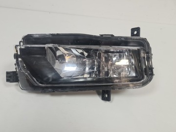B920-VW CRAFTER SVĚTLO HALOGEN MLHOVKOVÁ 1032.001L 6110267770 NÁHRADA
