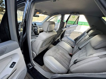 Mercedes Klasa M W164 Off-roader 3.0 V6 (280 CDI) 190KM 2006 Mercedes ML 320 3,0 V6 4Matic 7G-Tronic Offroad, zdjęcie 18