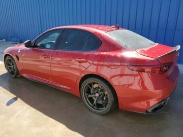 Alfa Romeo Giulia II 2017 Alfa Romeo Giulia 2017, 2.9L, QUADRIFOGLIO, porysowany lakier 2.9 Benzyna, zdjęcie 1