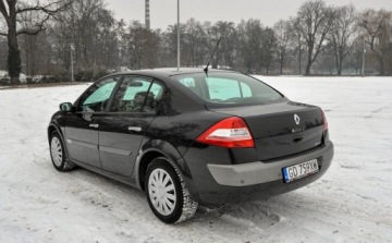 Renault Megane II Sedan 2.0 i 16V 135KM 2006 Renault Megane 2,0LPG Lift Salon PL 2.0 BenzynaLPG 134KM, zdjęcie 2
