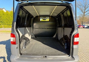 Volkswagen Caravelle T5 Caravelle Facelifting długi rozstaw osi 2.0 BiTDI 180KM 2010 Volkswagen Transporter Volkswagen Transporter 7FD141WF21T3 2.0 Diesel, zdjęcie 24