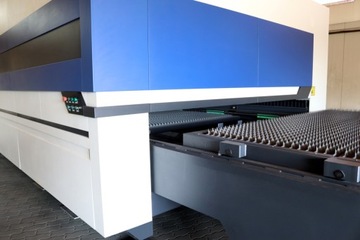 Laser CNC do cięcia blach 1.5kW IPG Niemcy 4,0x2,5