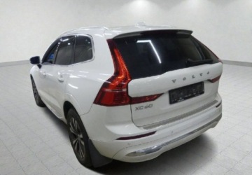 Volvo XC60 II 2022 Volvo XC 60 Plug-In Panorama Hak Adaptacyjny Kamera Navi PDC FV23, zdjęcie 3