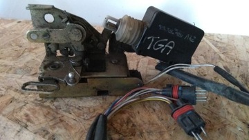 Zamek drzwi prawych MAN TGA TGX TGS (P)