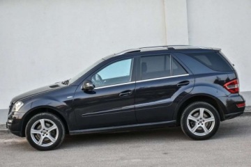Mercedes Klasa M W164 Off-roader Facelifting 3.0 V6 (300 CDI BlueEFFICIENCY) 204KM 2011 Mercedes-Benz ML MERCEDES ML 300 CDI 4-MATIC GRAND-EDITION Xenon Skory Gwa, zdjęcie 14