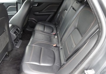 Jaguar F-Pace SUV 3.0 TDV6 300KM 2016 Jaguar F-Pace 3.0D 300KM Automat Led Skora Navi Bezwypadkowy Zarejestrowany, zdjęcie 6