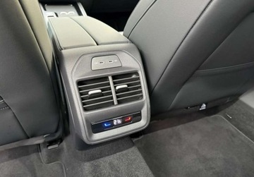 Volkswagen Passat B8 Variant Facelifting 2.0 TDI SCR 150KM 2024 Volkswagen Passat ELAGANCE salon Polska gwar. masaz matrix kamery360 wenty, zdjęcie 15