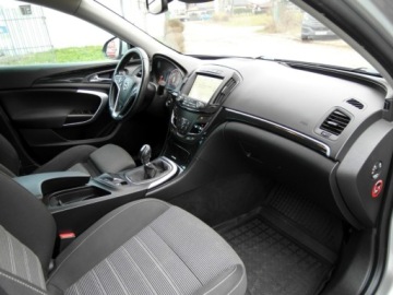Opel Insignia I Country Tourer 2.0 CDTI Ecotec 163KM 2013 Opel Insignia Kamera Xenon Nawigacja Led 2.0 Diesel 163KM, zdjęcie 17