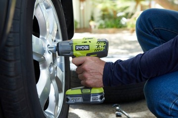 АККУМУЛЯТОРНЫЙ гайковерт RYOBI 18 В R18IW3-0 400 НМ +4 Ач, НАБОР LED ONE+