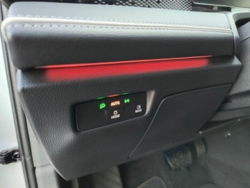 Volkswagen Passat B8 Variant Facelifting 1.5 TSI EVO 150KM 2025 Volkswagen Passat serwis ASO 2.0TDI 150KM bezwypadkow gwarancja pakiety ka, zdjęcie 19