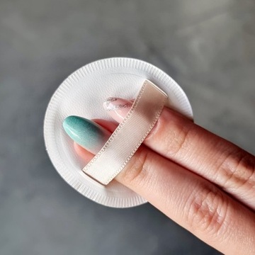 Puszek gąbka do pudru makijażu miękki do aplikacji puszek kosmetyczny