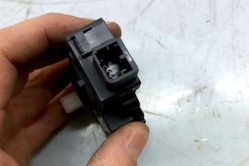 MOTOREK KRYT KOLEKTORU PORSCHE CAYENNE (92A) 412650750 GASOLINE 368KW