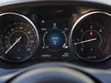 Jaguar E-Pace SUV 2.0 i4D 150KM 2018 Jaguar E-Pace D150, Salon Polska, Serwis ASO, zdjęcie 10