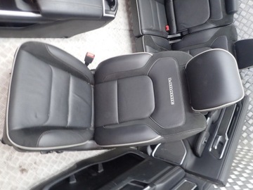 RAM 1500 V 19R< СИДЕНЬЯ, СИДЕНЬЯ, КОЖАНЫЕ СТОРОНЫ