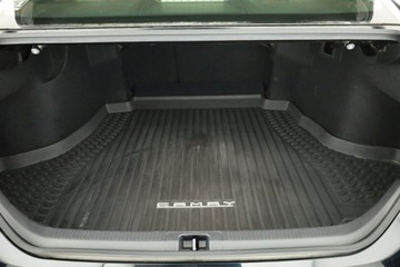 Toyota Camry IX Sedan 2.5 Hybrid Dynamic Force 218KM 2021 Toyota Camry 2.5 Hybrid, Salon Polska, zdjęcie 9